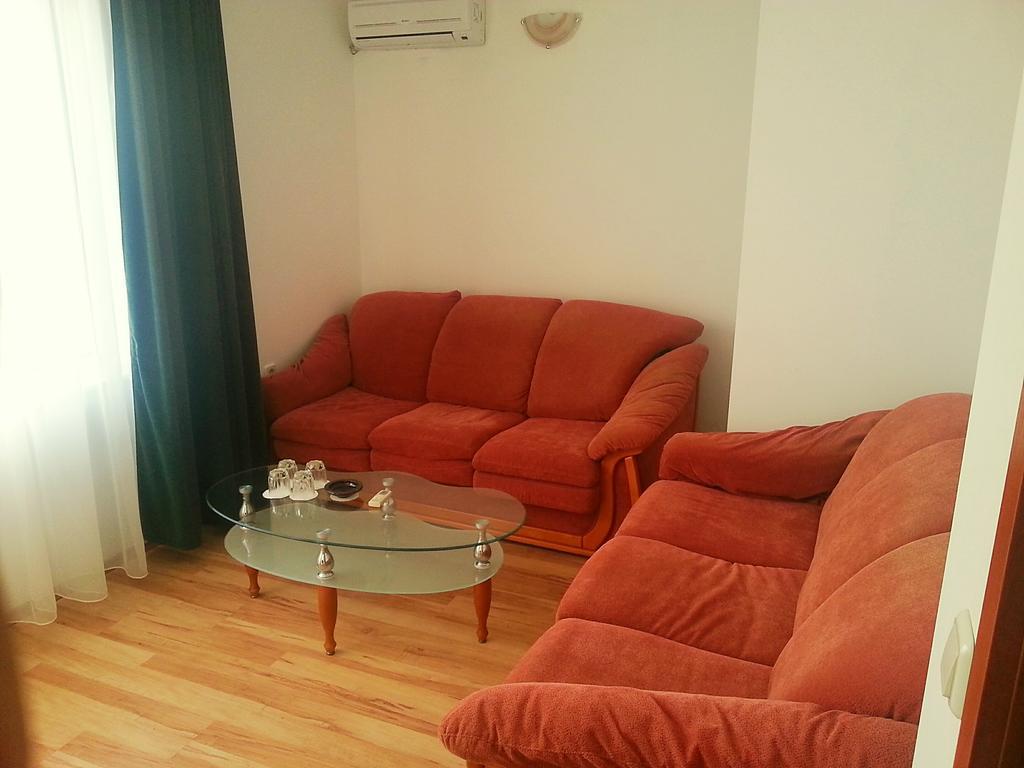 Guest House Rona - Free Parking And Sea View Sveti Vlas Buitenkant foto